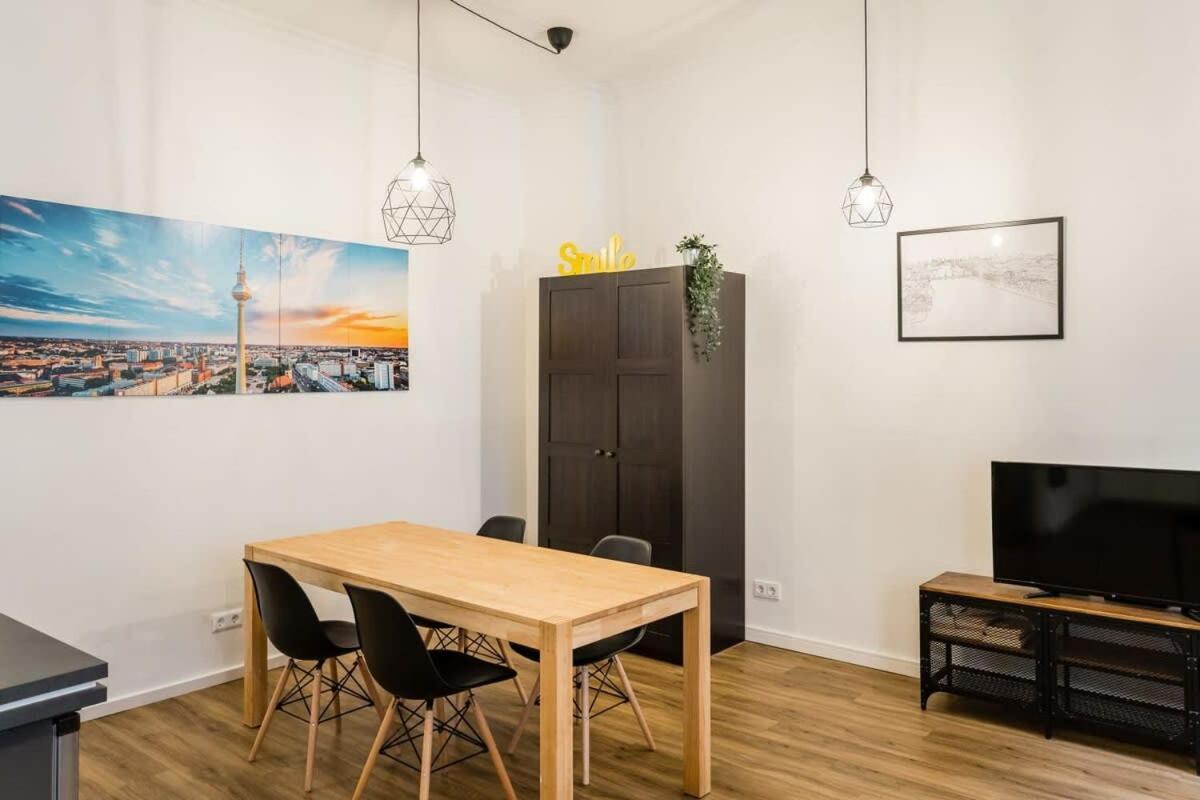 Stylish Loft Close To Boxhagener Platz Берлин Екстериор снимка