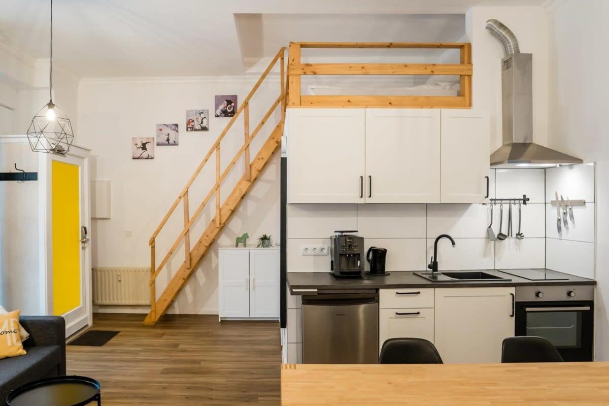 Stylish Loft Close To Boxhagener Platz Берлин Екстериор снимка